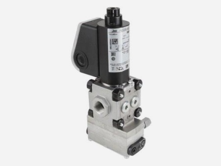 Газовый клапан с регулятором соотношения Kromschroder VAG 1-/15R/NWBN, 88007537